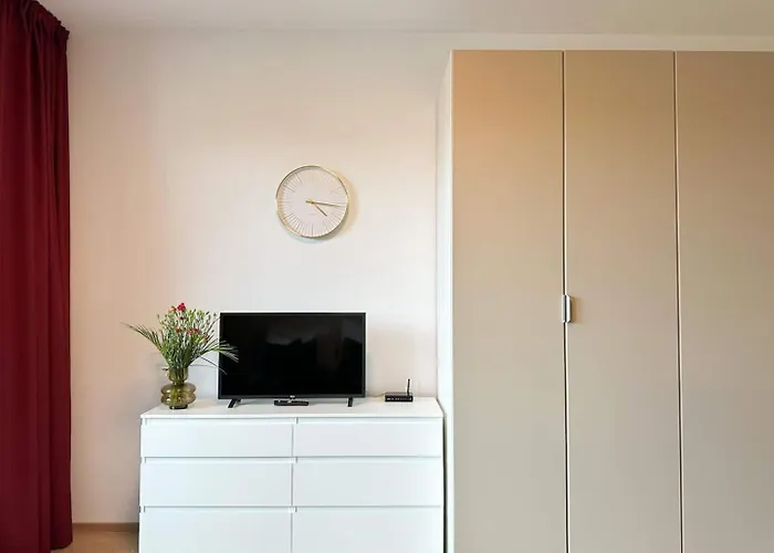 Real Living By Refa Balcony Retreat 75 * Praga