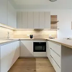 公寓 Real Living By Refa Balcony Retreat 75