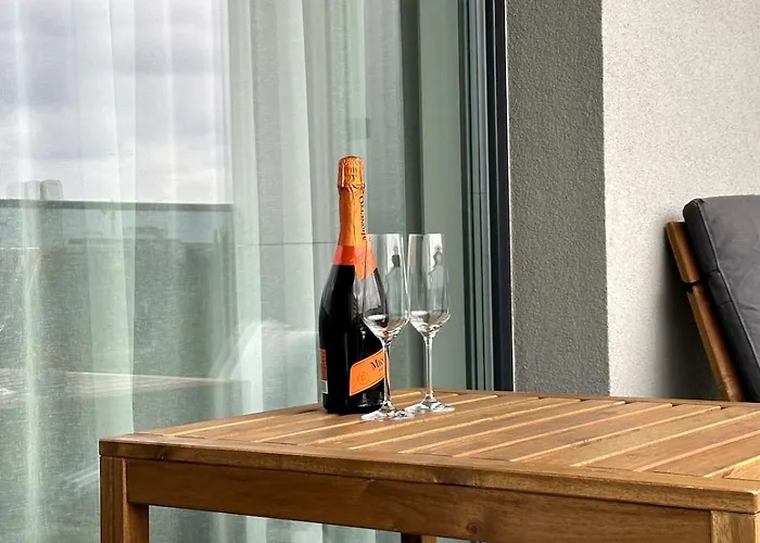 Lejlighed Real Living By Refa Balcony Retreat 75 *
