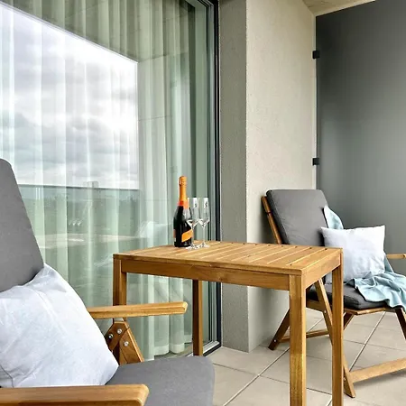 Real Living By Refa Balcony Retreat 75 Appartement *