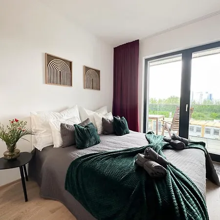 Real Living By Refa Balcony Retreat 75 * Prague